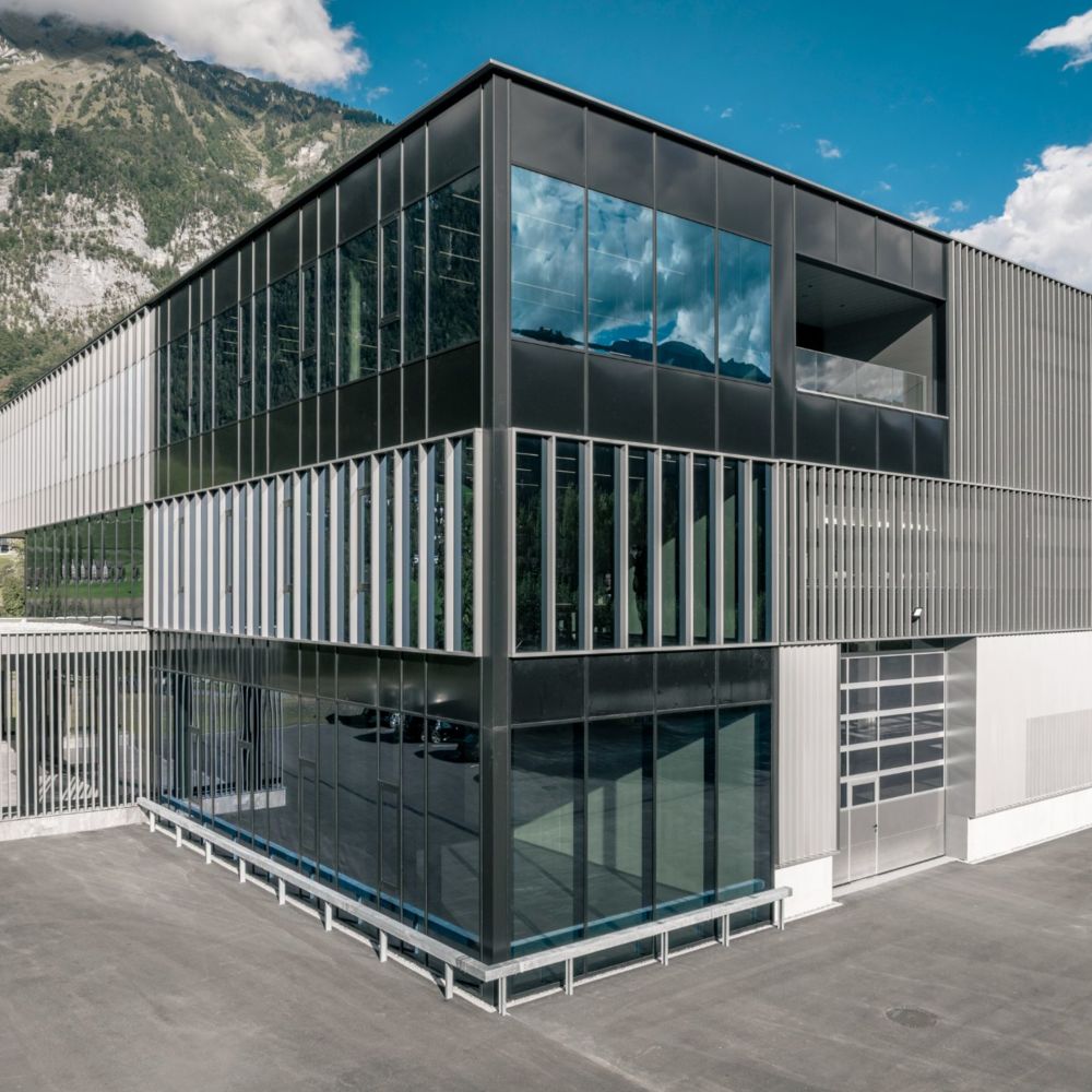 Glasfassade hallestoss 3.jpg